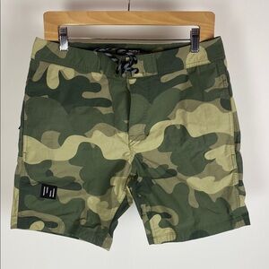 Holden Green Camouflage swim Shorts Men’s Size 30